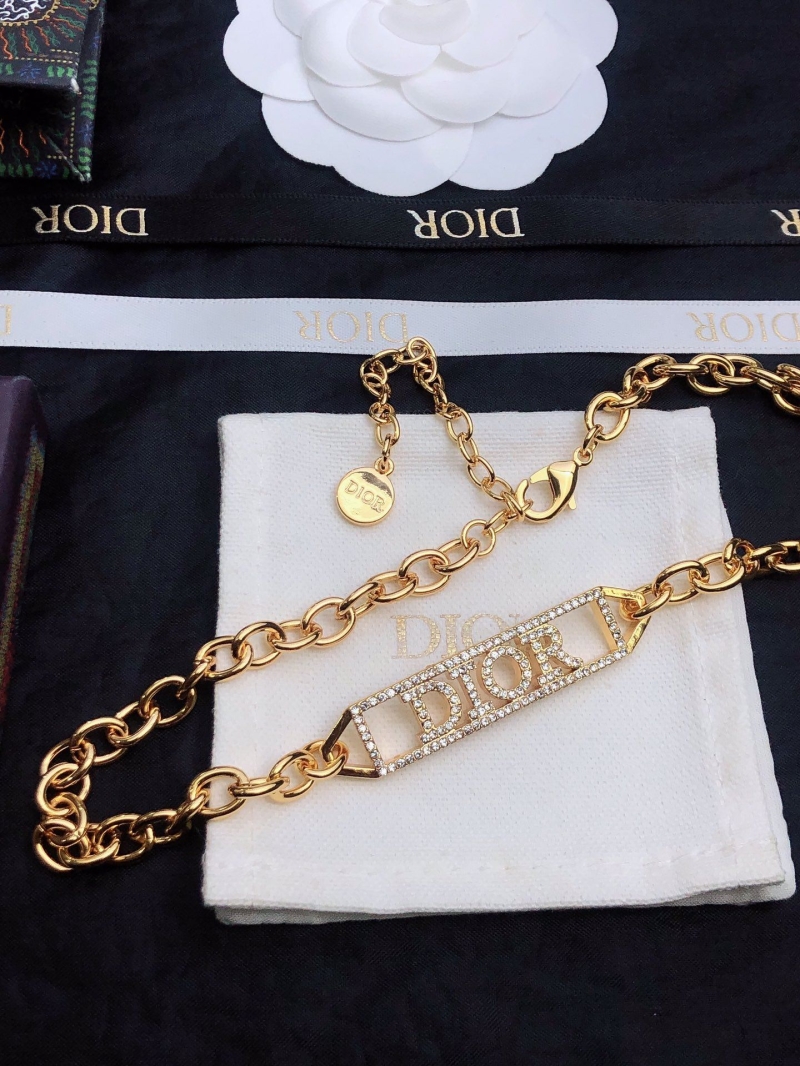 chr1st1an D10r necklaces